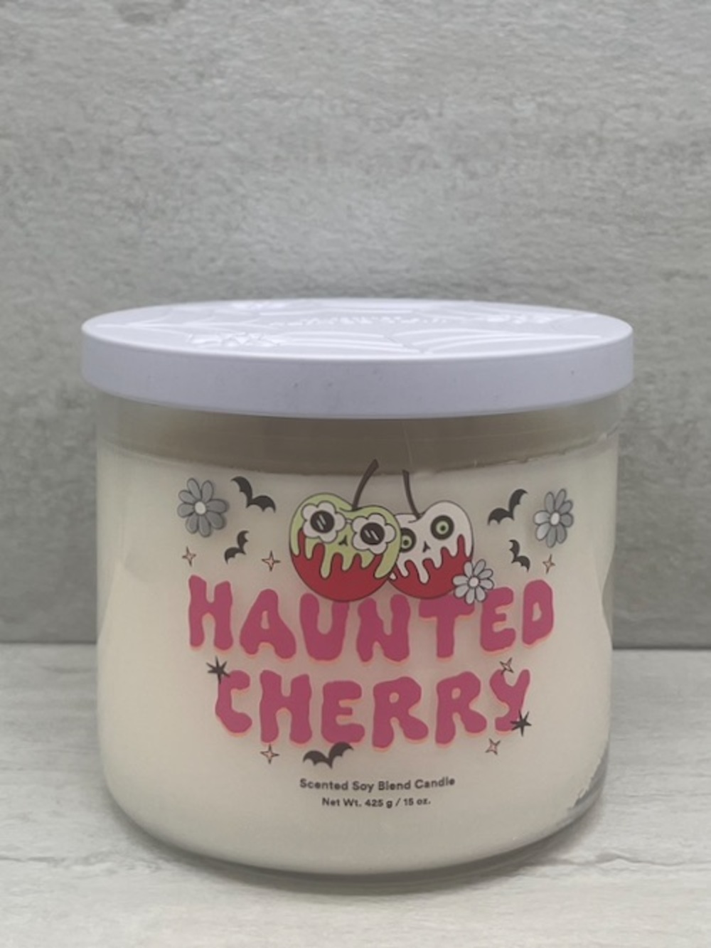 🎊 $7 Ulta Beauty Haunted Cherry 3 Wick Candle